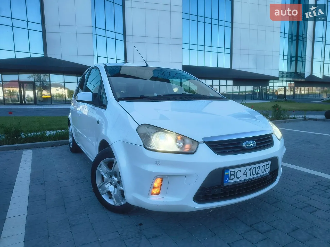 2010 Ford C-MAX - мініатюра 16