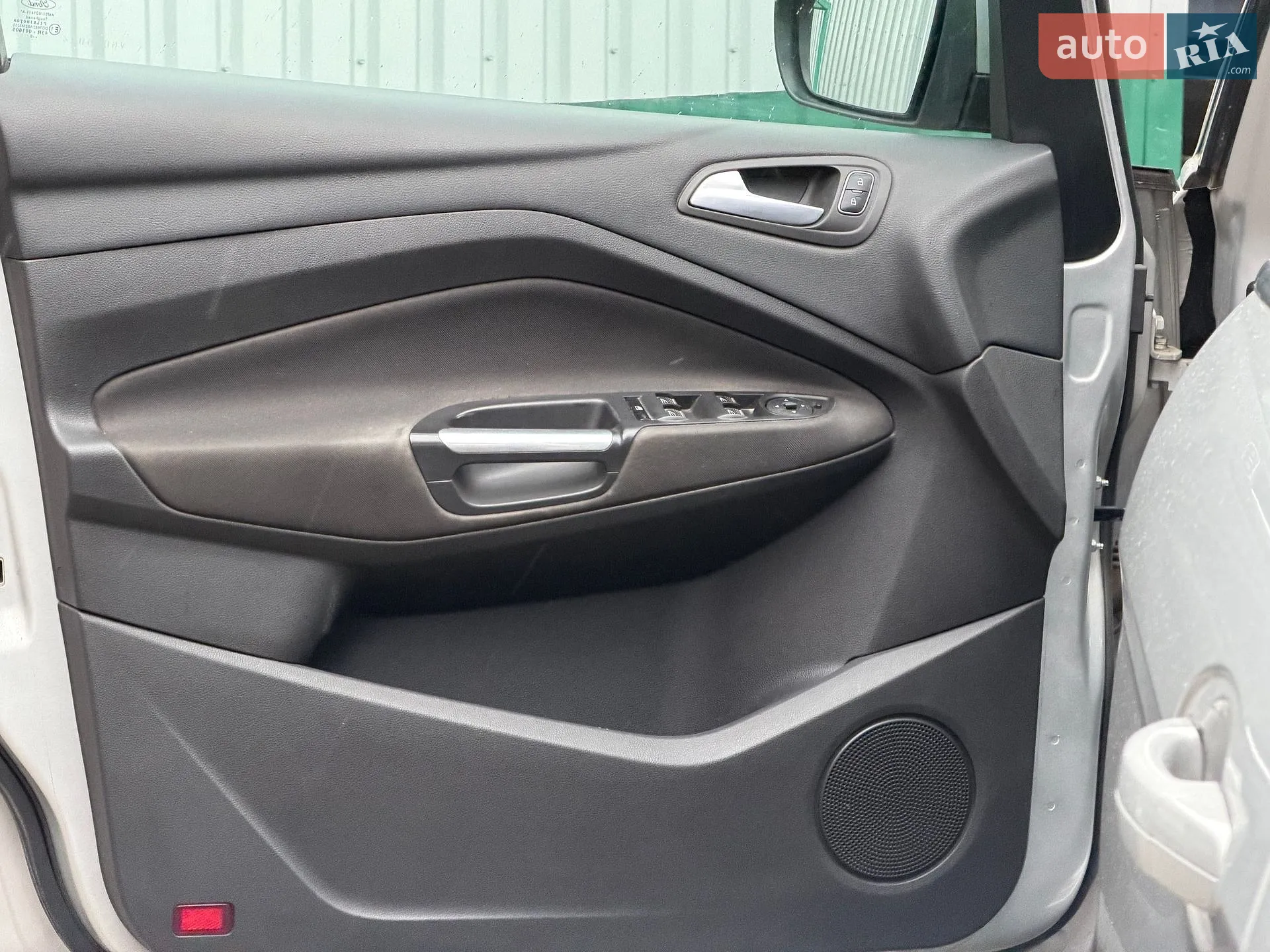 2016 Ford C-MAX - мініатюра 19