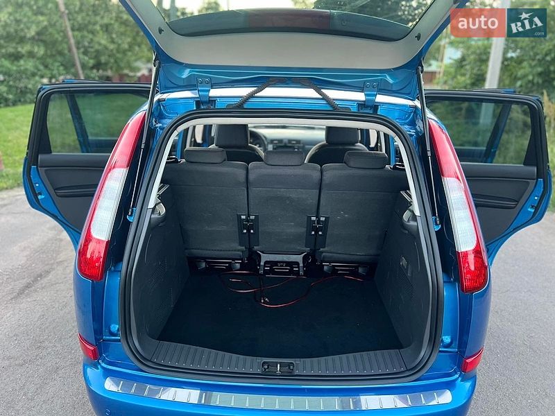 Минивэн Ford C-Max 2004 в Измаиле