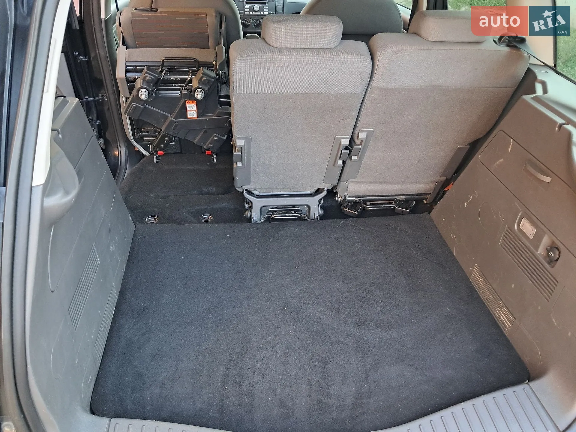 2010 Ford C-MAX - мініатюра 23