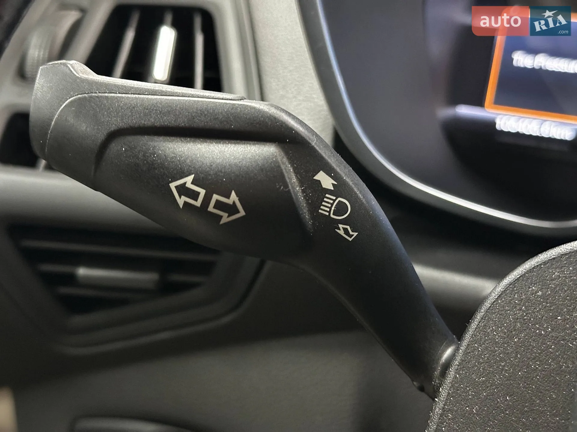 2015 Ford C-MAX - мініатюра 30