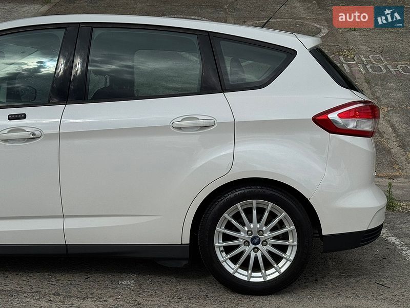 Мінівен Ford C-Max 2017 в Києві