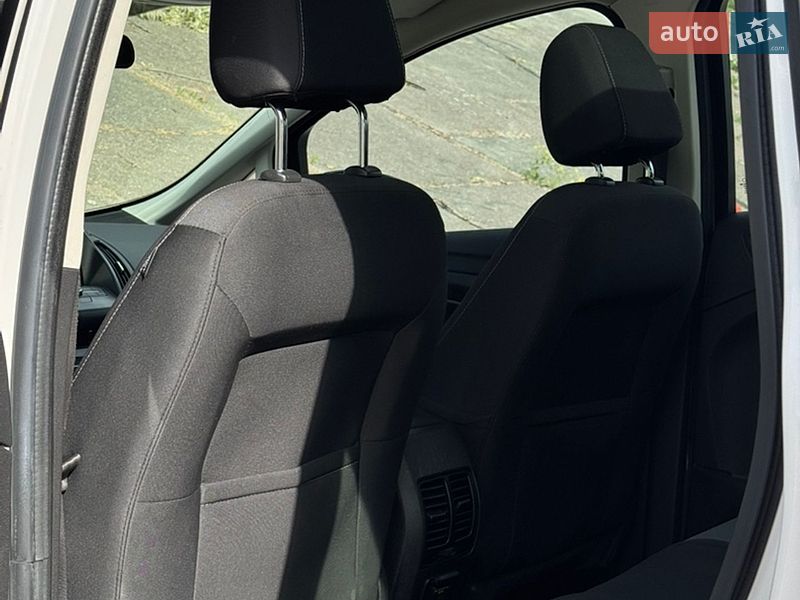 Мінівен Ford C-Max 2017 в Києві