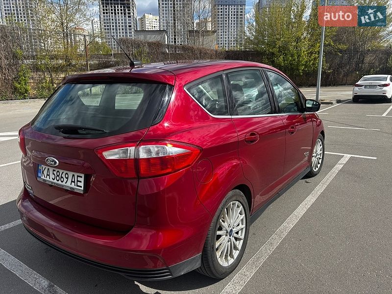 Минивэн Ford C-Max 2016 в Киеве