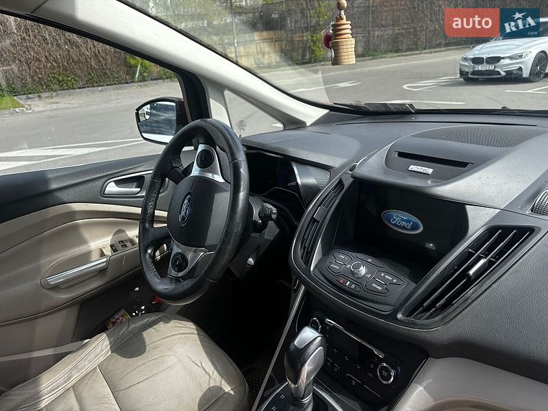 Минивэн Ford C-Max 2016 в Киеве