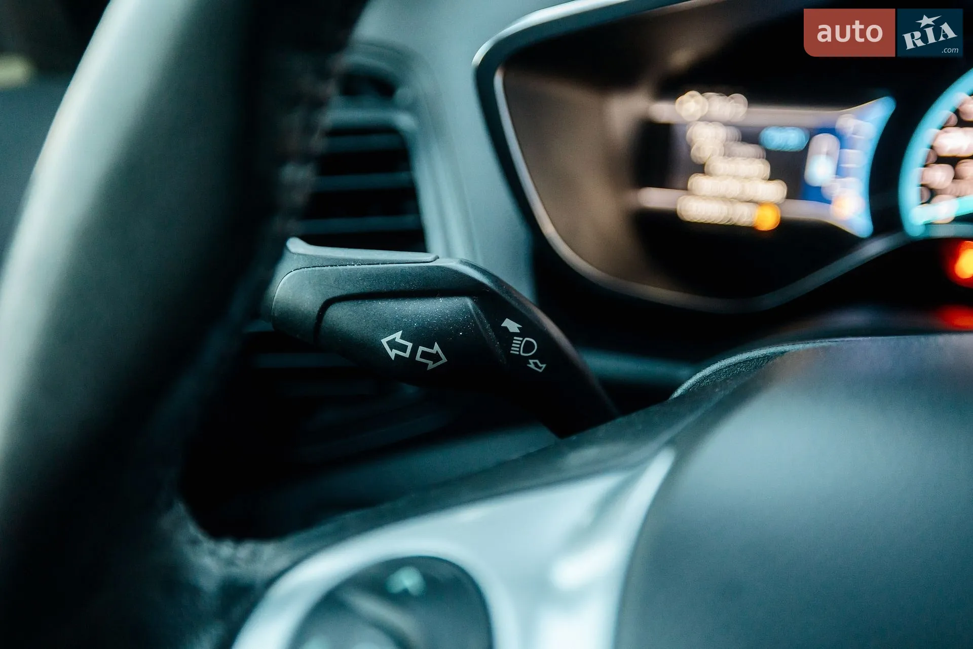 2017 Ford C-MAX - мініатюра 51