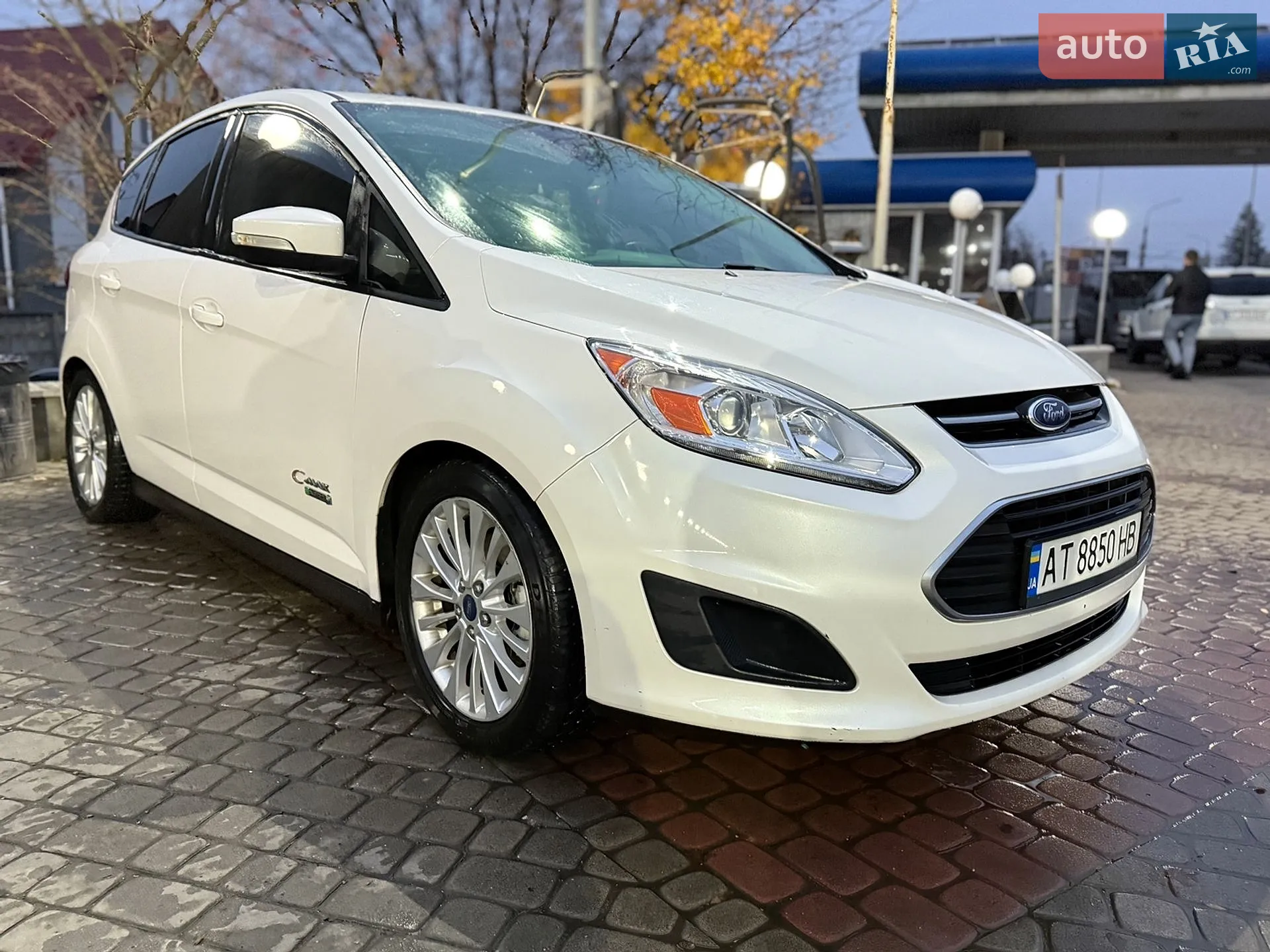 2017 Ford C-MAX - фото 1