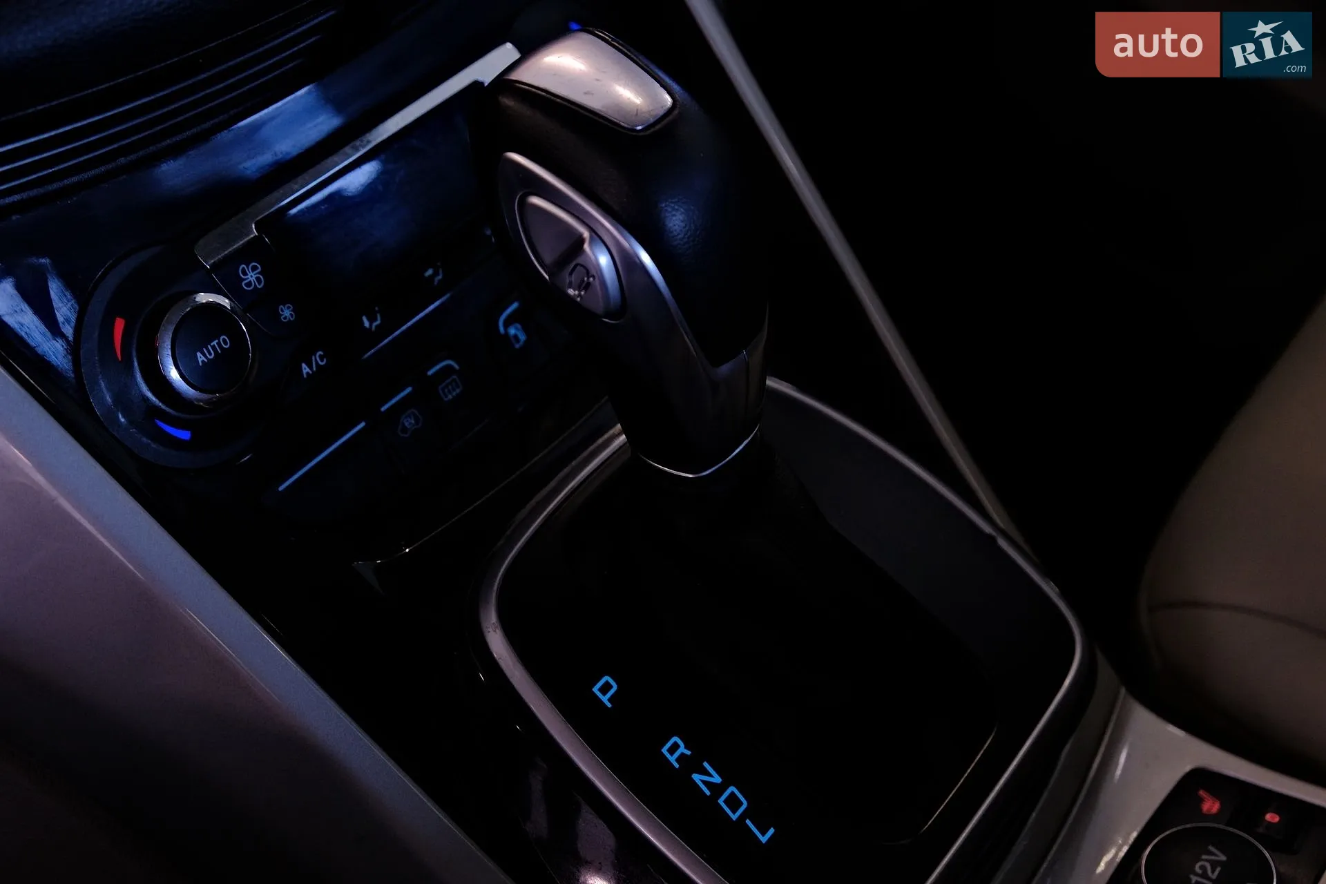 2014 Ford C-MAX - мініатюра 21