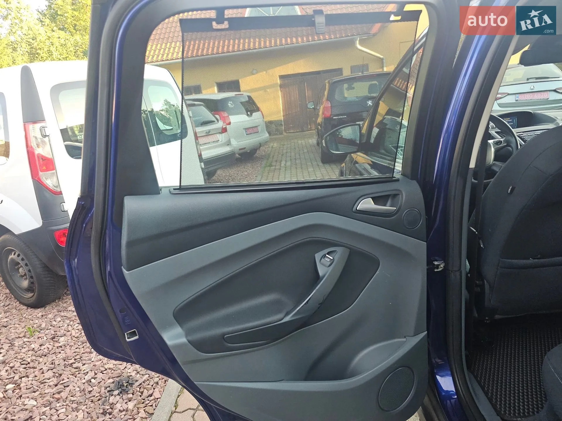 2015 Ford C-MAX - мініатюра 25