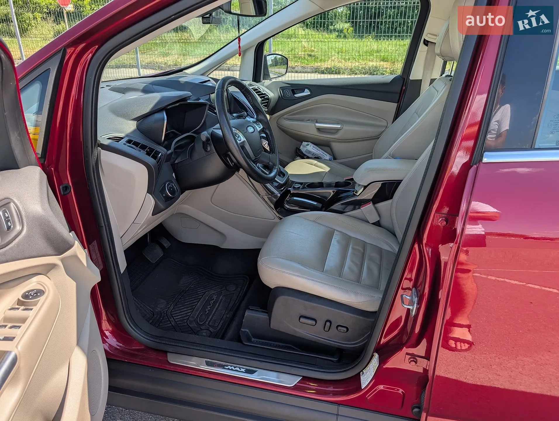 2016 Ford C-MAX - мініатюра 18