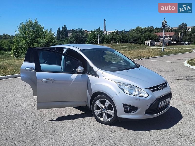 Ford C-Max, фото з оголошення