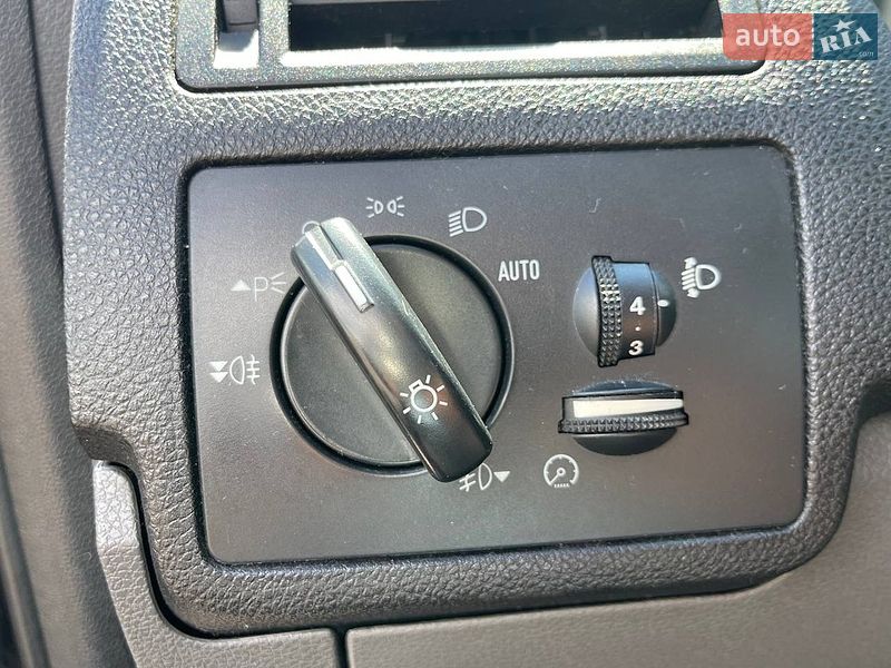 Мінівен Ford C-Max 2010 в Києві