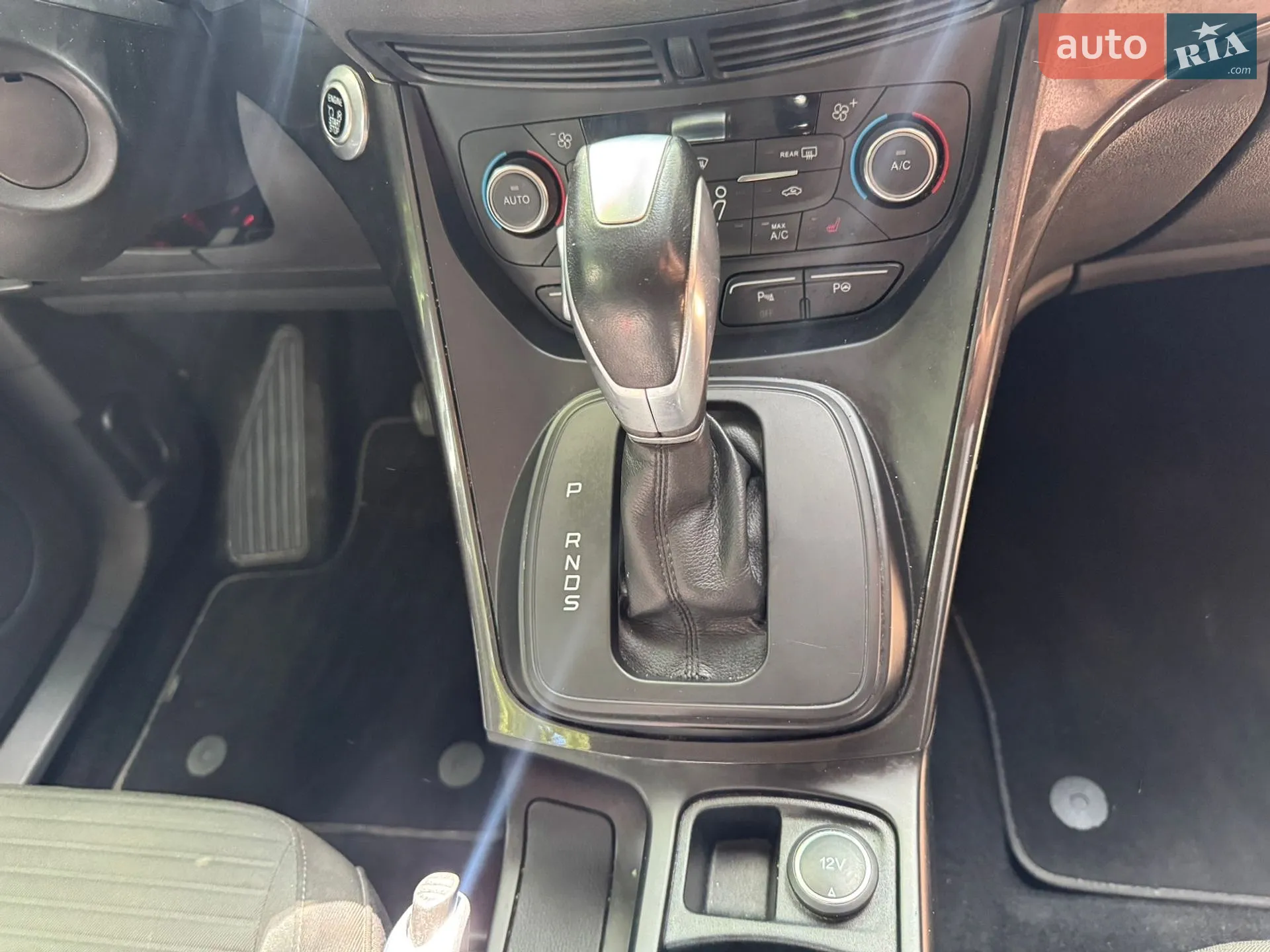 2016 Ford C-MAX - мініатюра 32