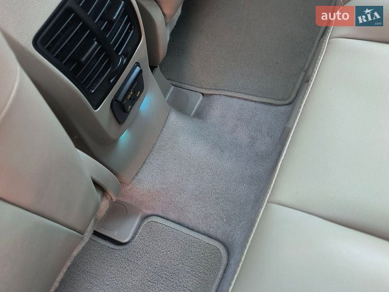 Мінівен Ford C-Max 2015 в Одесі