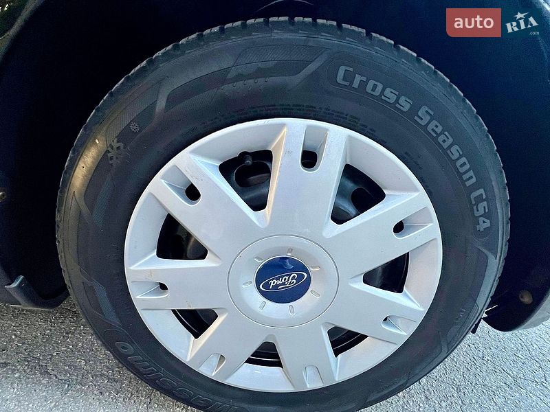 Минивэн Ford C-Max 2009 в Умани