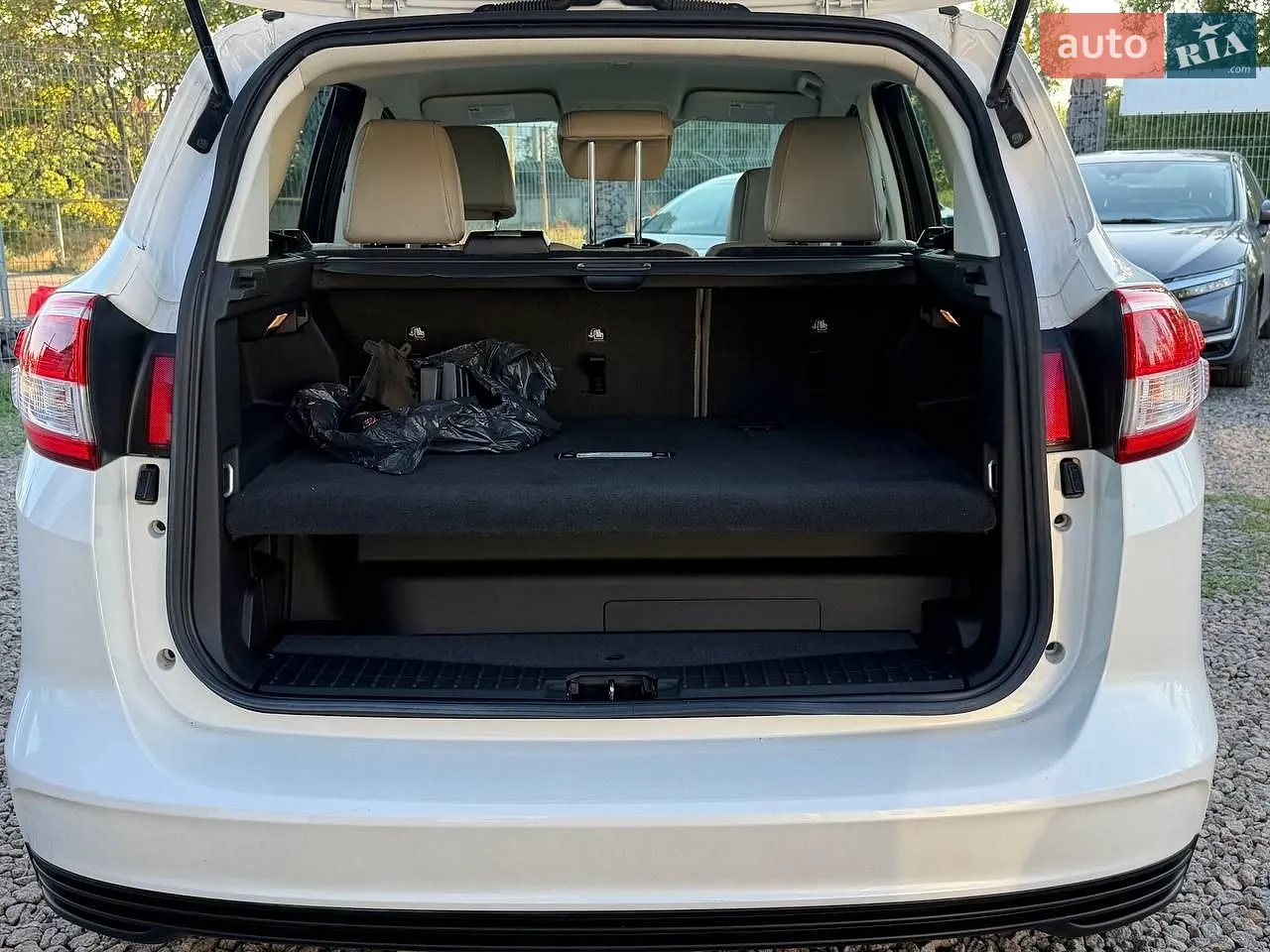 2017 Ford C-MAX - мініатюра 29