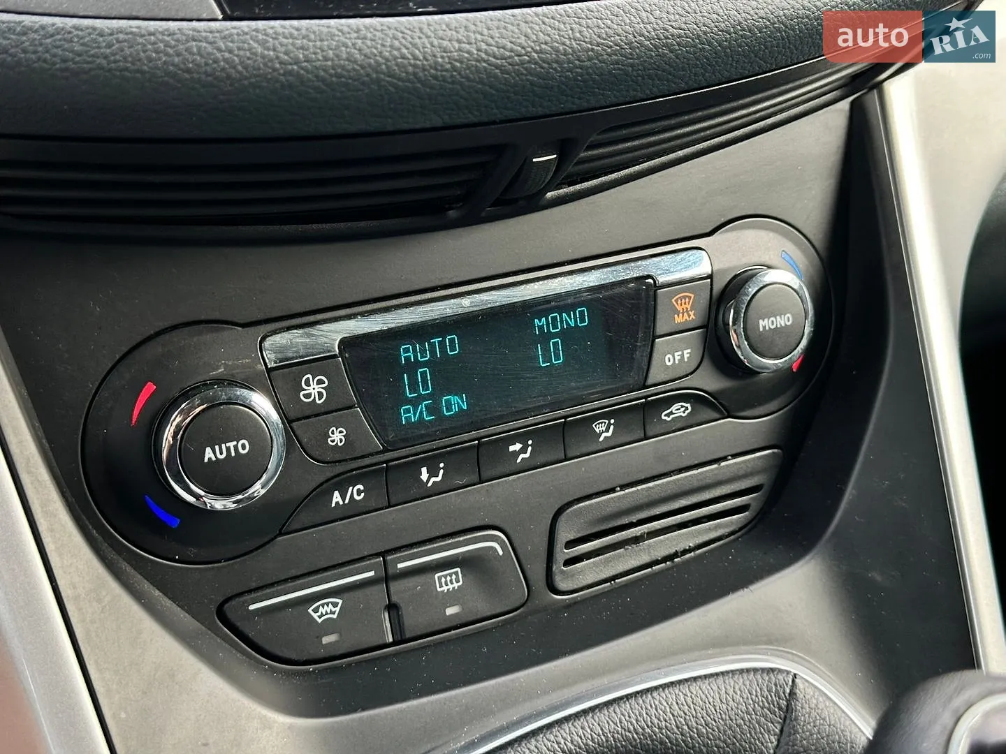 2011 Ford C-MAX - мініатюра 56