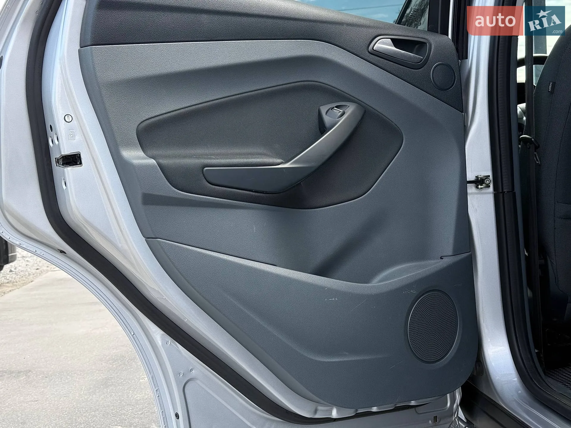 2011 Ford C-MAX - мініатюра 37