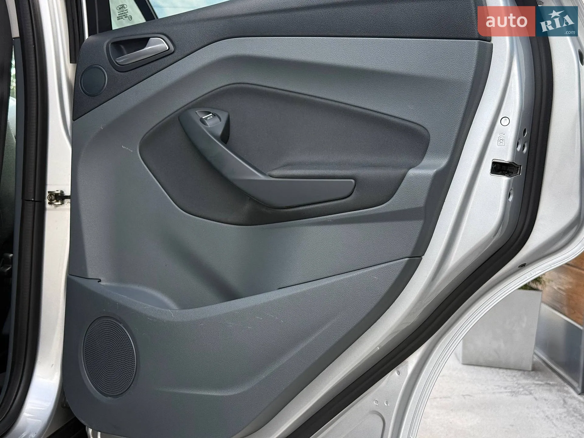2011 Ford C-MAX - мініатюра 41