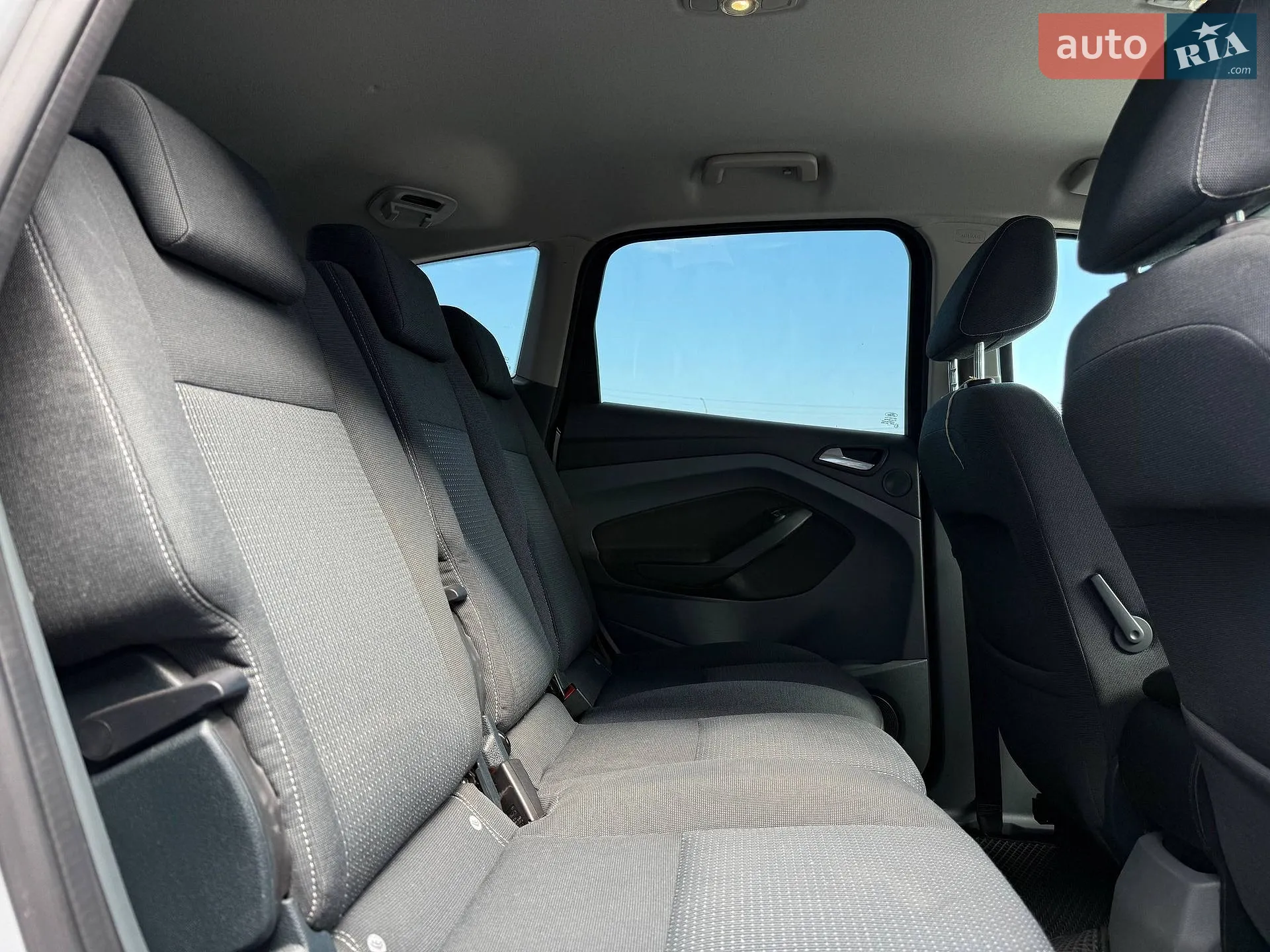 2011 Ford C-MAX - мініатюра 44