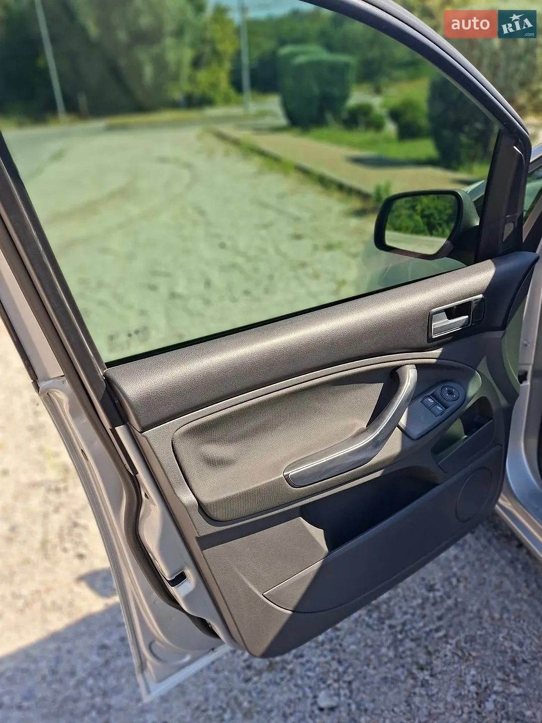 2010 Ford C-MAX - мініатюра 12