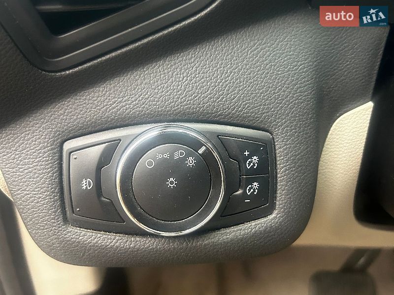 Минивэн Ford C-Max 2014 в Луцке