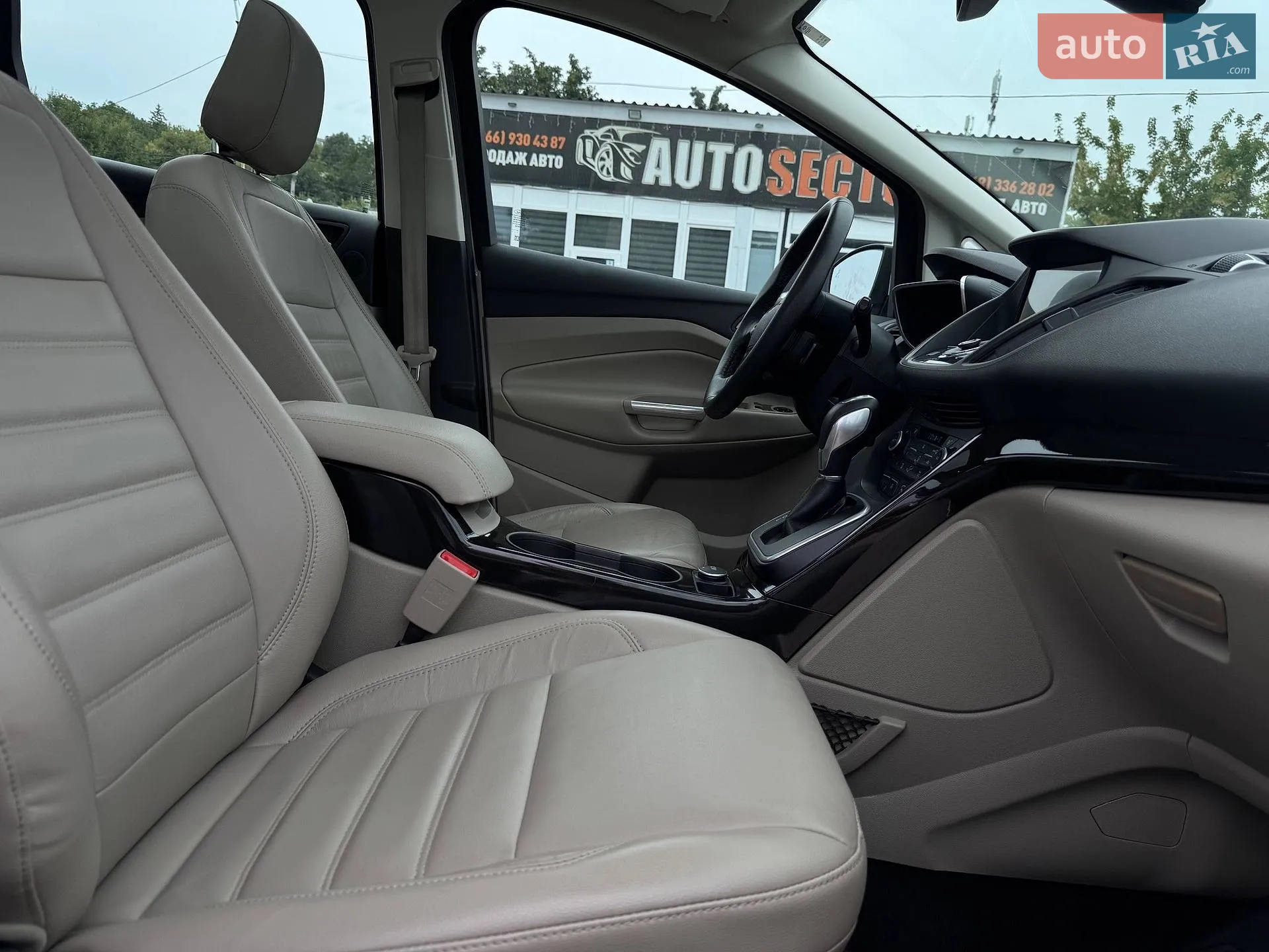 2017 Ford C-MAX - мініатюра 33
