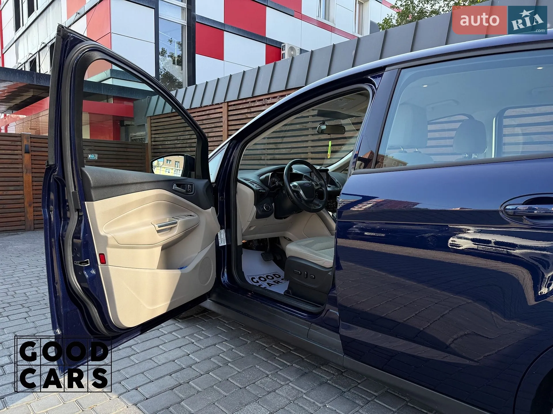 2017 Ford C-MAX - мініатюра 23