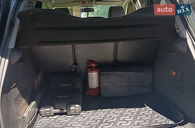 Минивэн Ford C-Max 2010 в Ромнах
