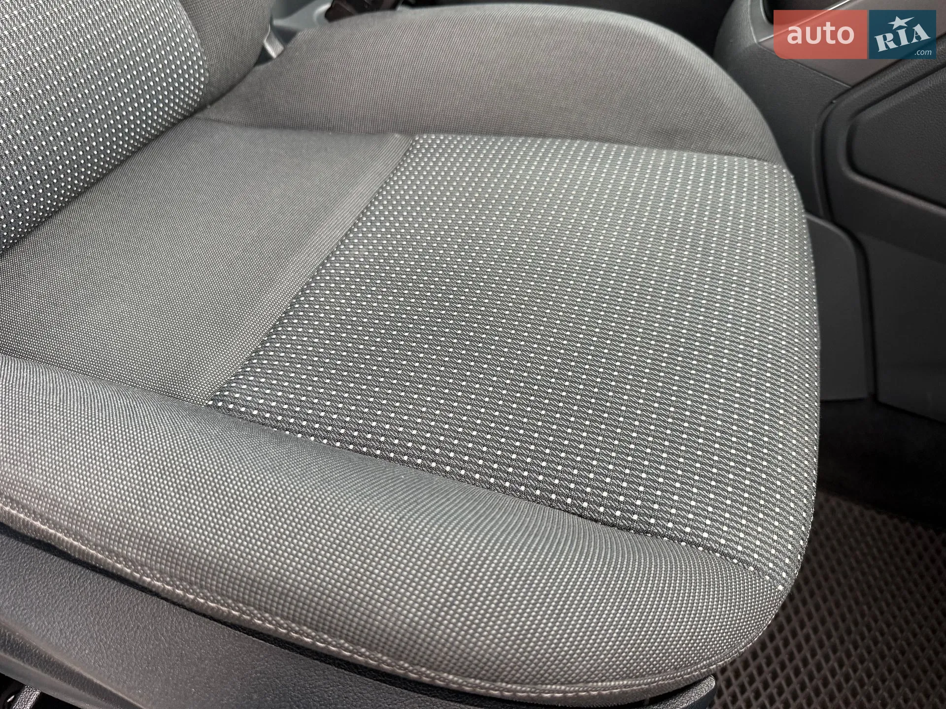 2012 Ford C-MAX - мініатюра 33
