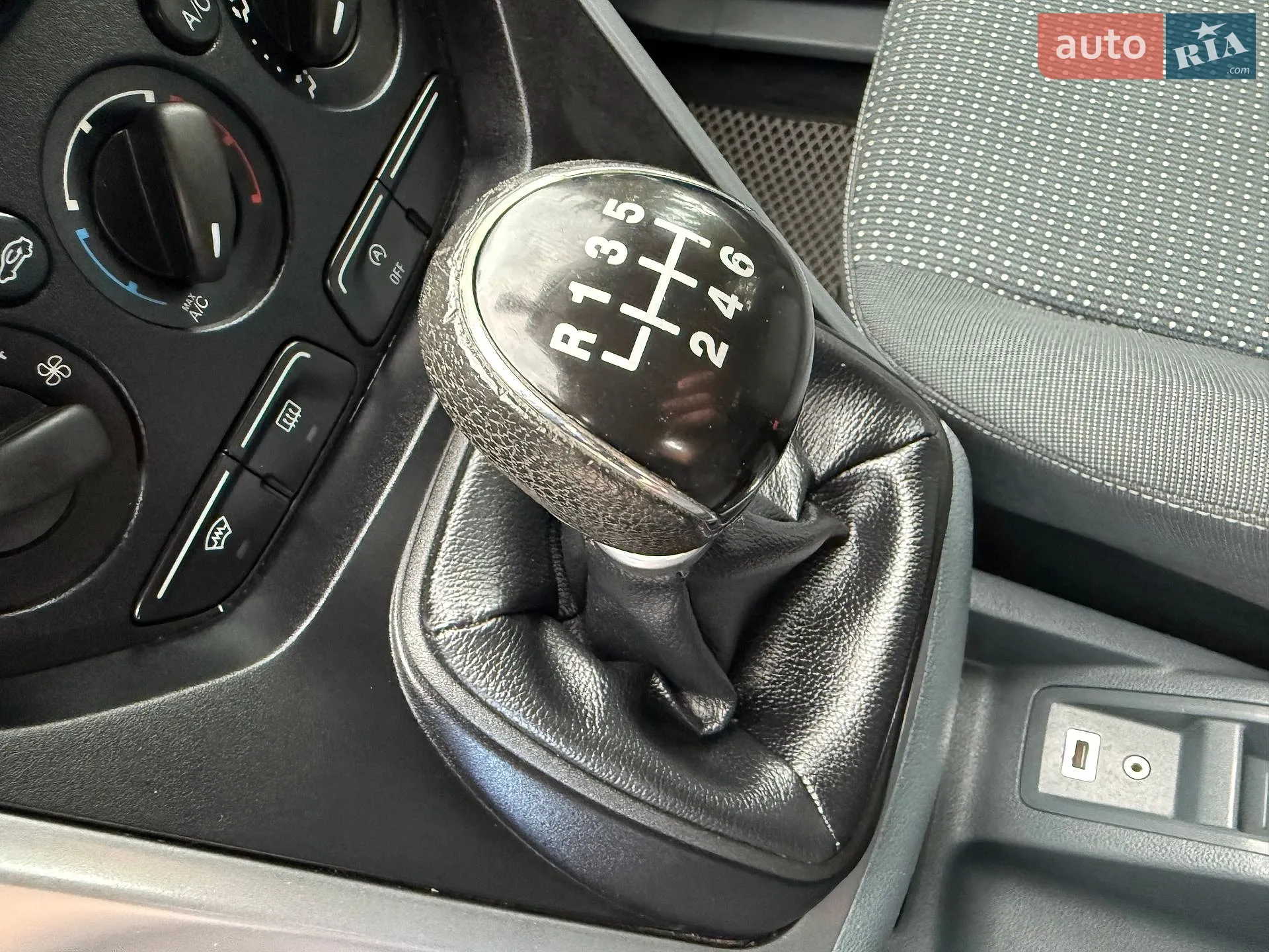 2012 Ford C-MAX - мініатюра 57