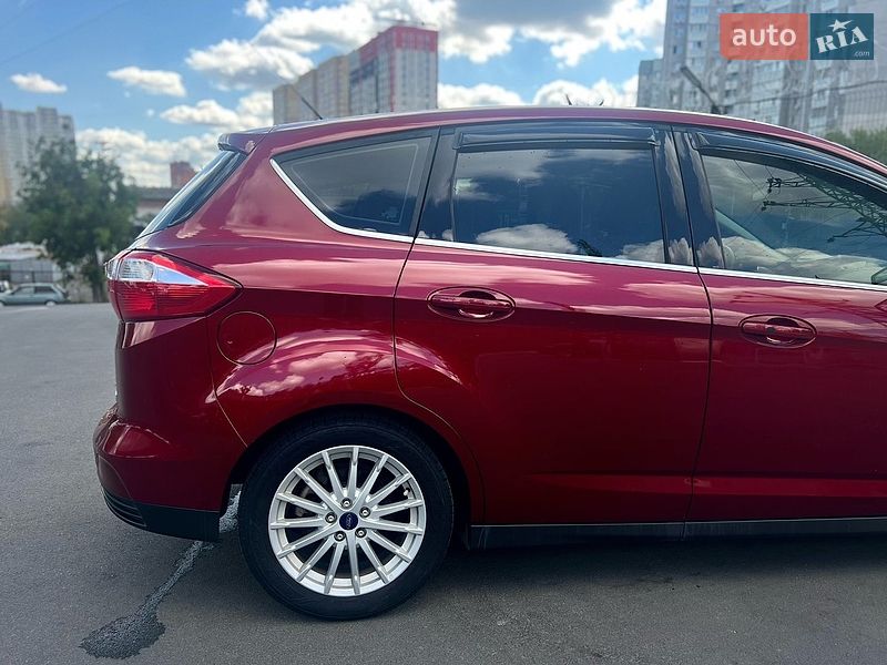 Мінівен Ford C-Max 2016 в Києві