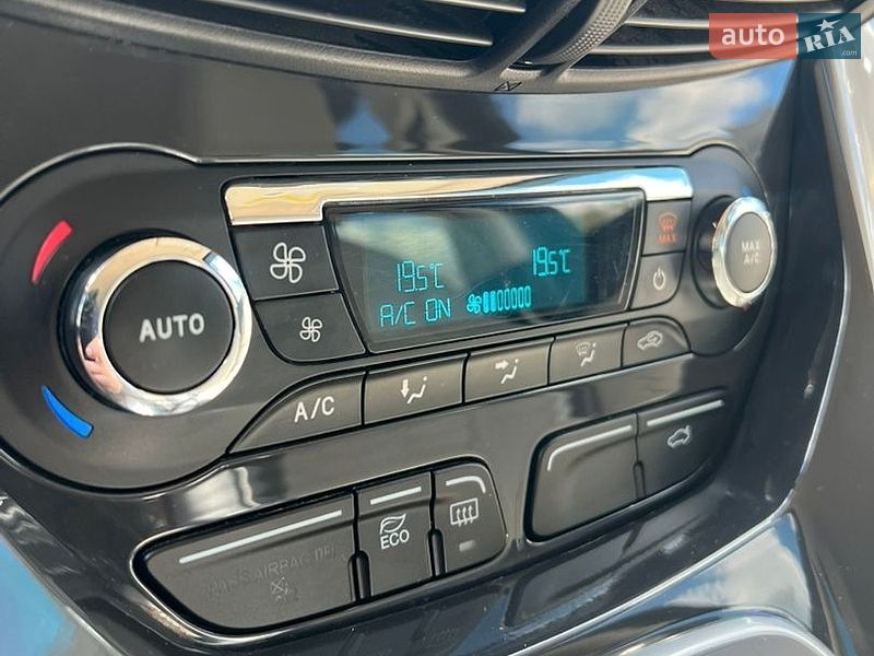 Мінівен Ford C-Max 2016 в Києві