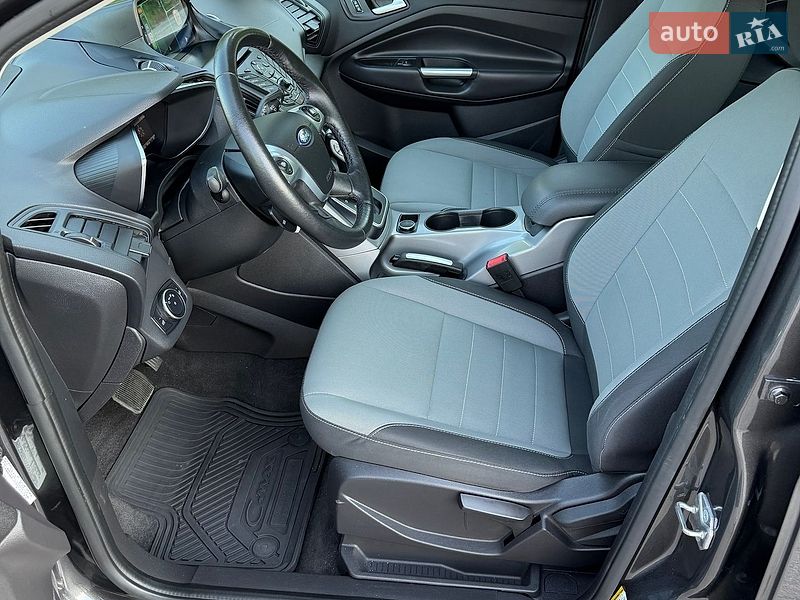 Минивэн Ford C-Max 2016 в Виннице