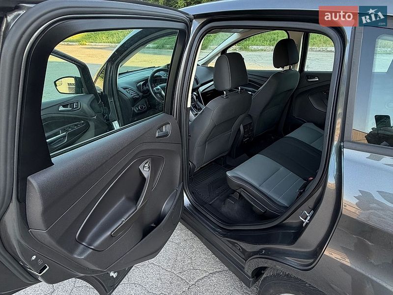 Минивэн Ford C-Max 2016 в Виннице