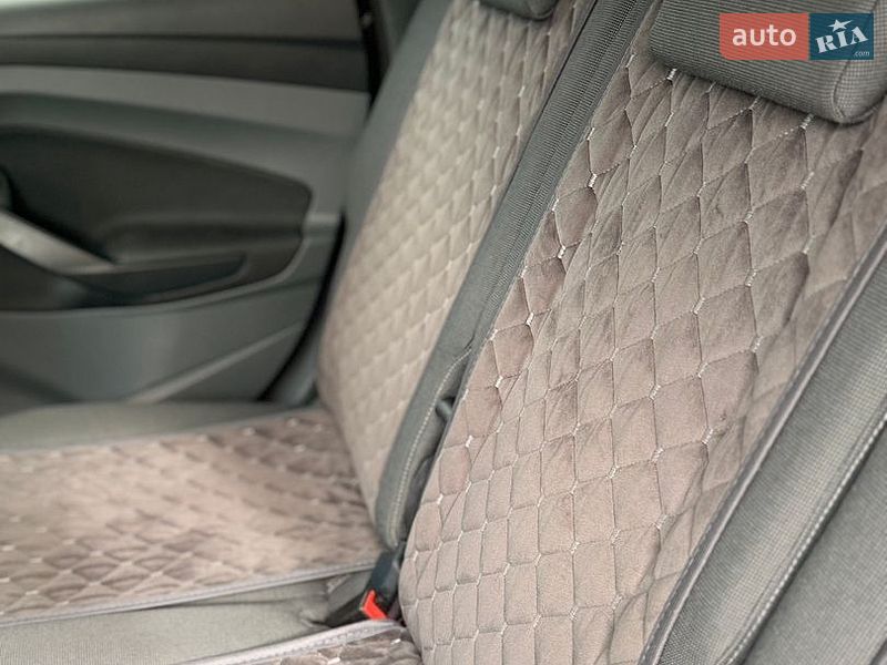 Минивэн Ford C-Max 2012 в Бердичеве