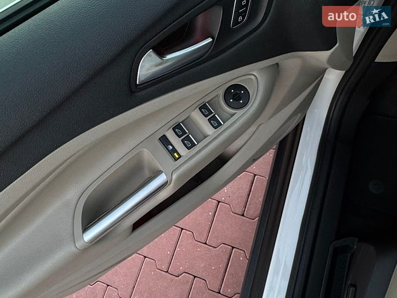 Минивэн Ford C-Max 2017 в Ирпене