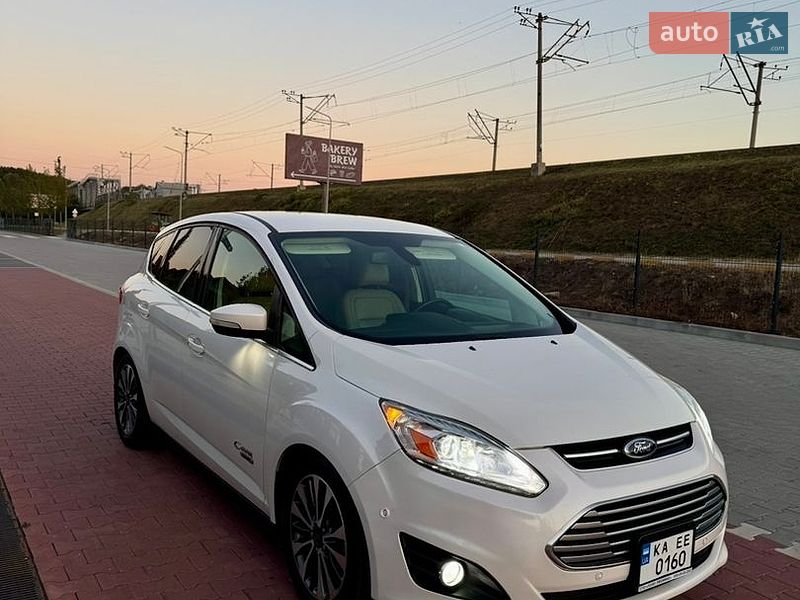 Минивэн Ford C-Max 2017 в Ирпене
