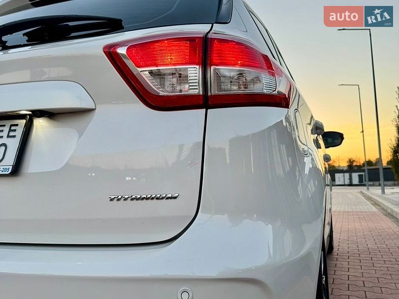 Минивэн Ford C-Max 2017 в Ирпене
