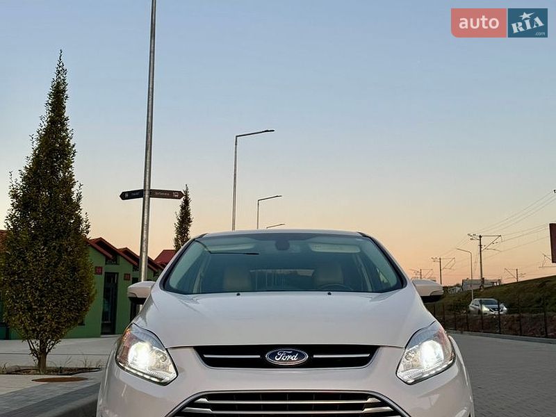 Минивэн Ford C-Max 2017 в Ирпене
