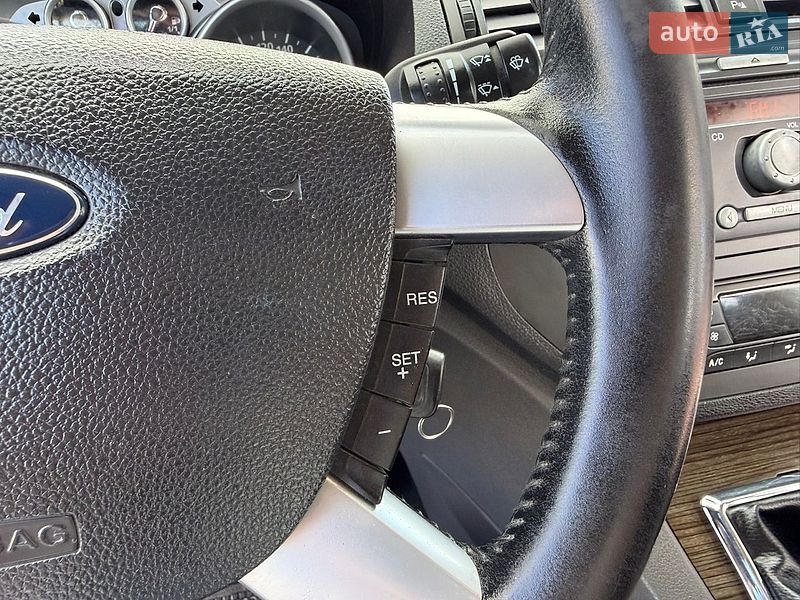 Мінівен Ford C-Max 2010 в Івано-Франківську фото 38 Мінівен Ford C-Max 2010 в Івано-Франківську