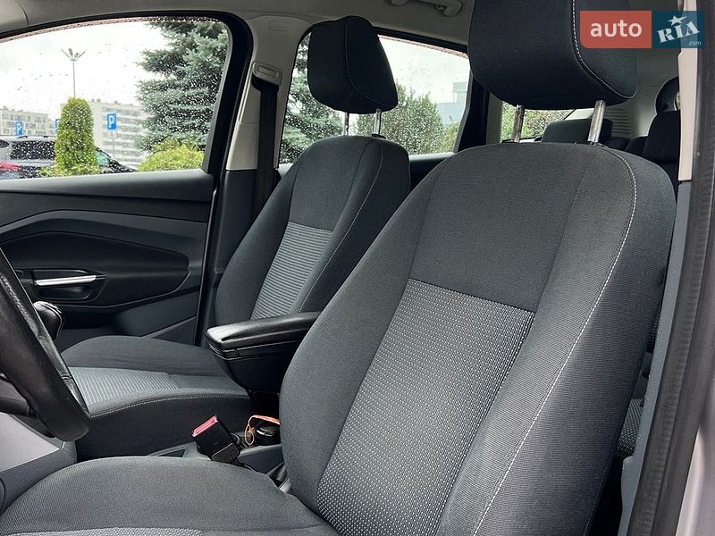 Минивэн Ford C-Max 2013 в Львове