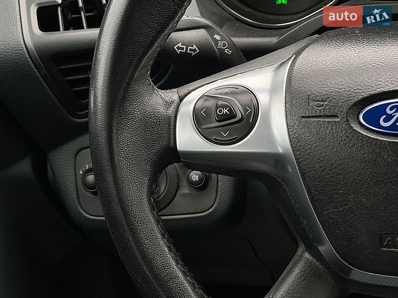 Минивэн Ford C-Max 2013 в Львове
