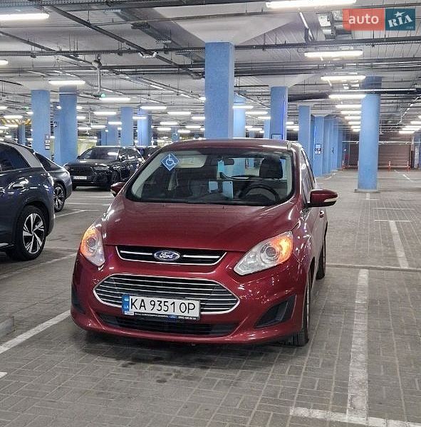 Минивэн Ford C-Max 2013 в Киеве
