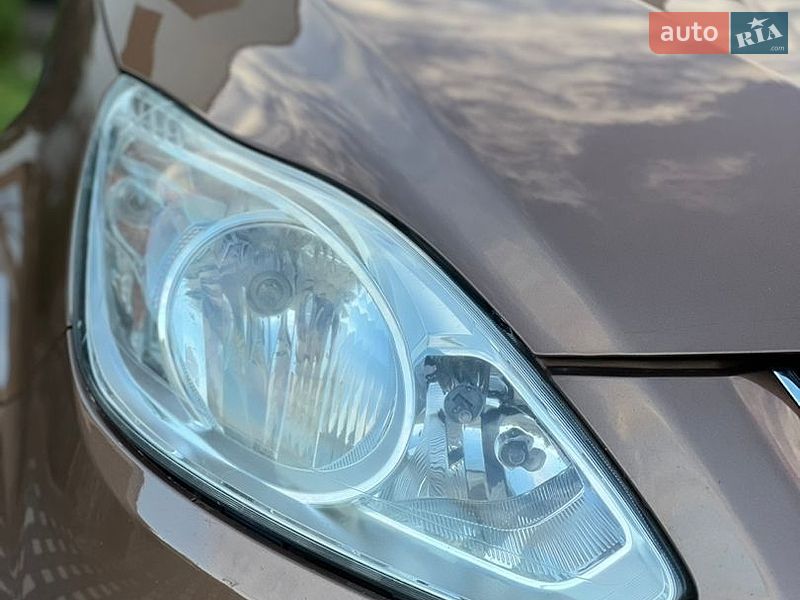 Мінівен Ford C-Max 2014 в Стрию