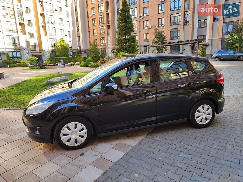 Минивэн Ford C-Max 2012 в Киеве