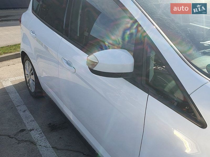 Мінівен Ford C-Max 2015 в Чернігові