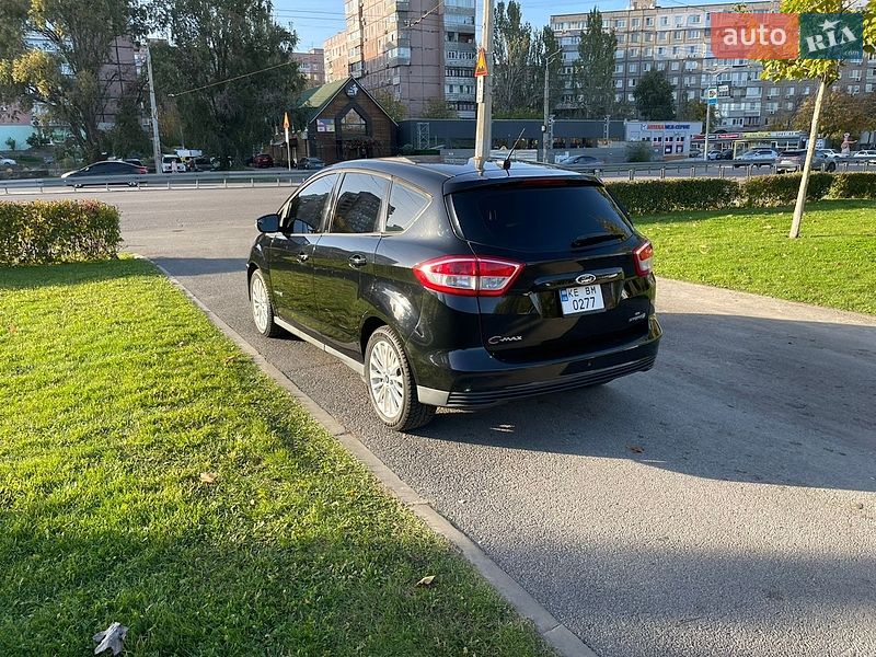 Минивэн Ford C-Max 2017 в Днепре