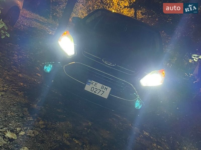 Минивэн Ford C-Max 2017 в Днепре