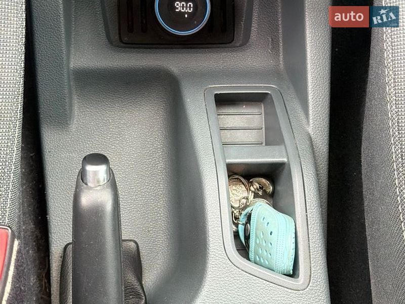 Минивэн Ford C-Max 2012 в Тернополе фото 45 Минивэн Ford C-Max 2012 в Тернополе